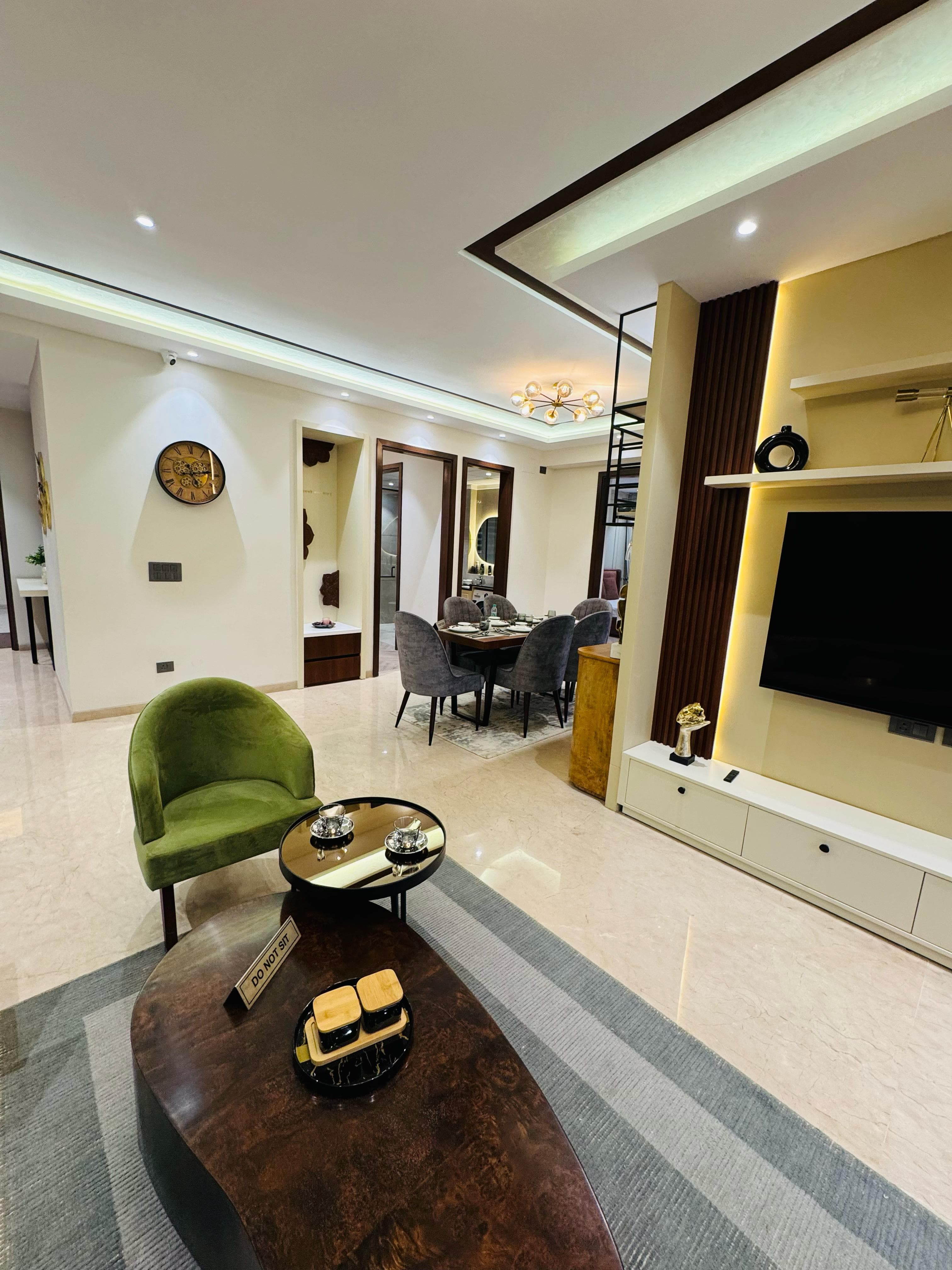 Oro Constella: Luxury Flats for Sale in Sushant Golf City, Lucknow