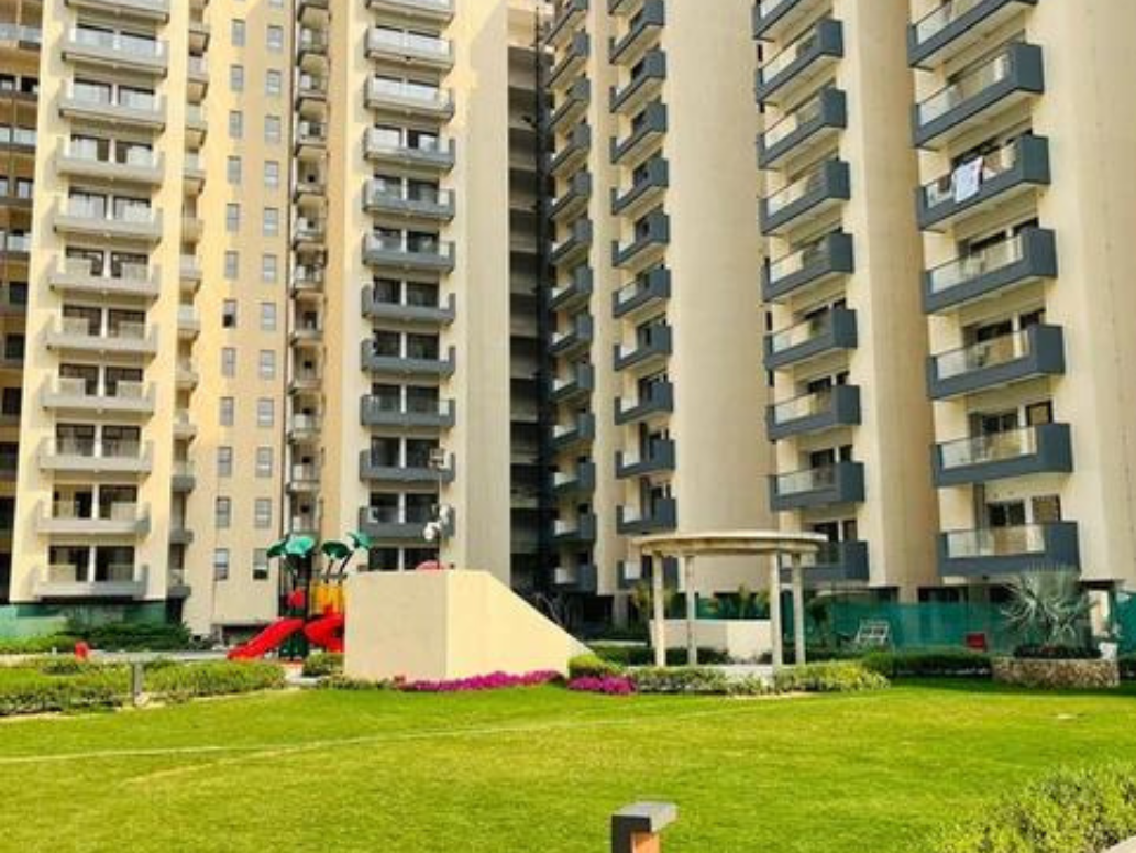 Luxury 4 BHK Penthouse in Azea Botanica Vrindavan Yojana, Lucknow