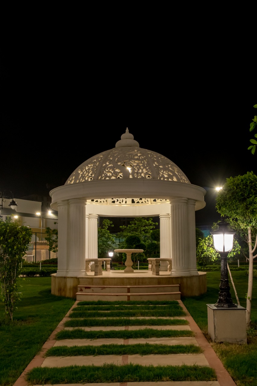 3 BHK Flats for Sale in Purvanchal Royal City, Greater Noida