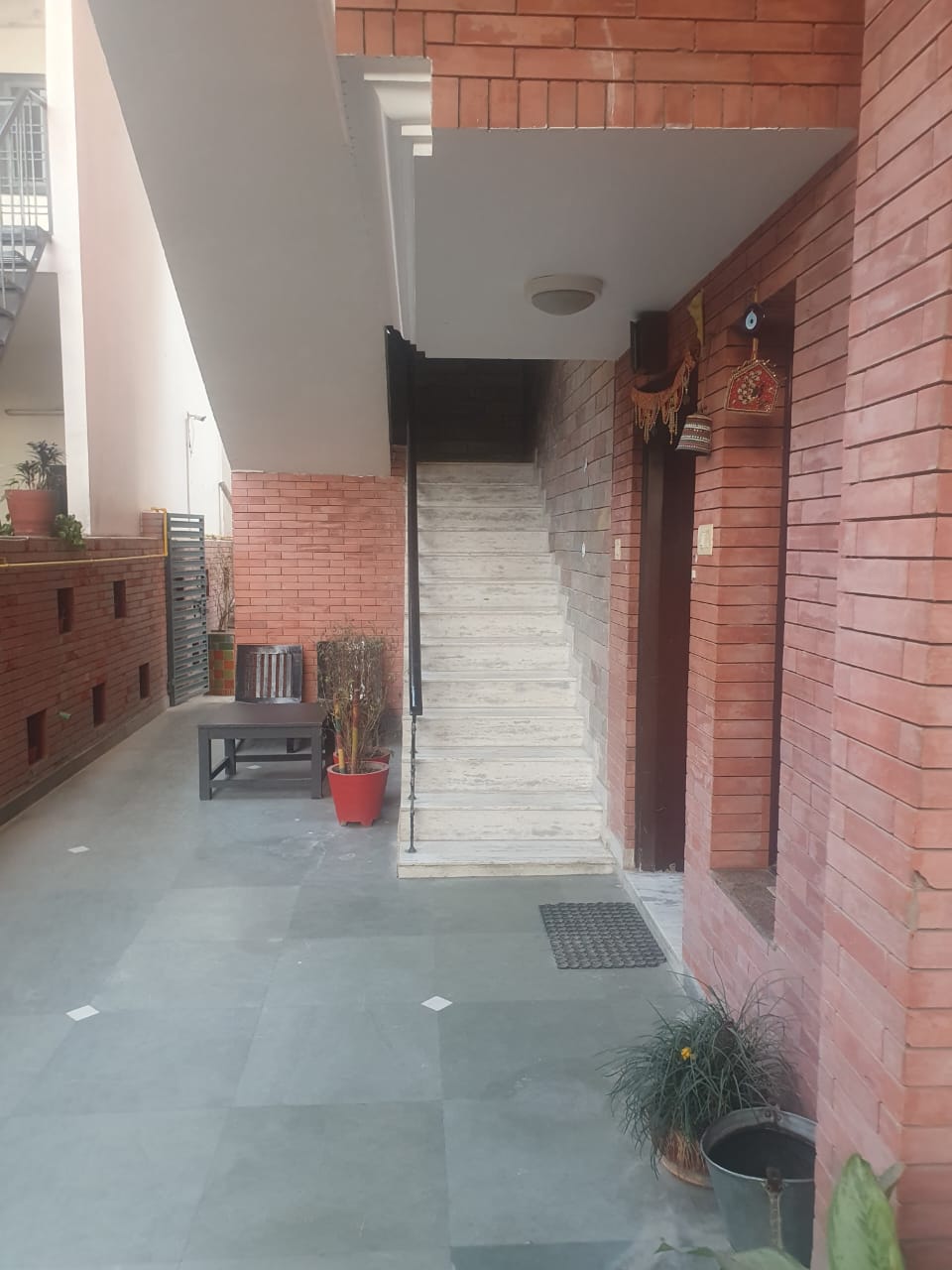 Spacious 3 BHK House for Rent in Vinay Khand, Lucknow