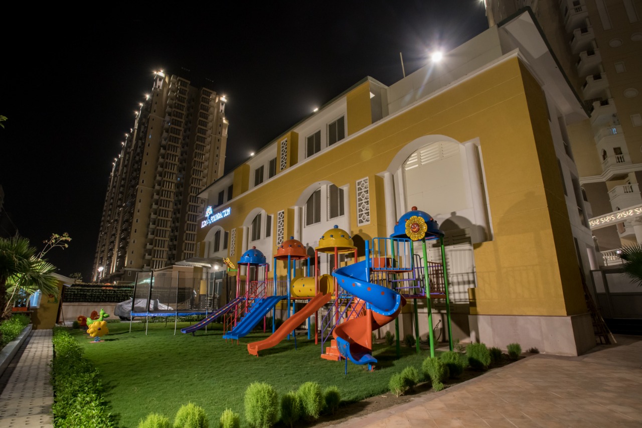 3 BHK Flats for Sale in Purvanchal Royal City, Greater Noida