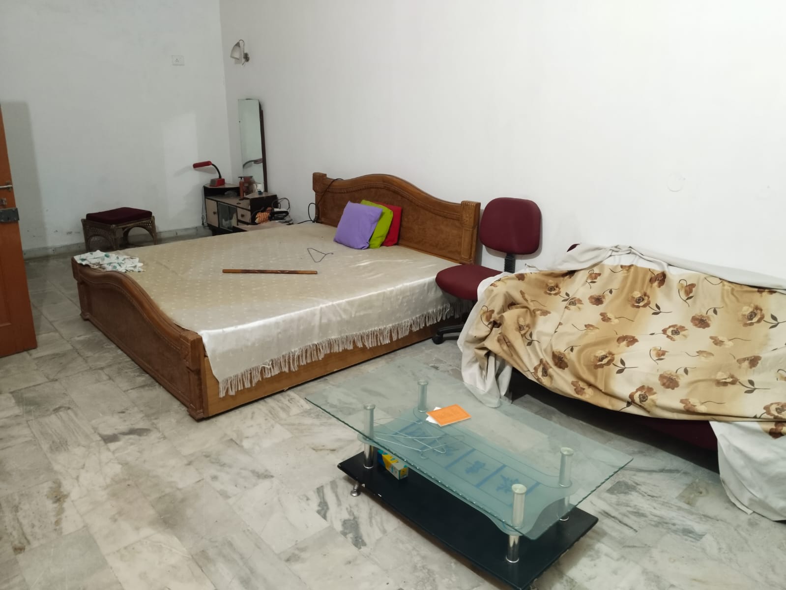 2BHK house is available for rent in South City, Raebareli Road,