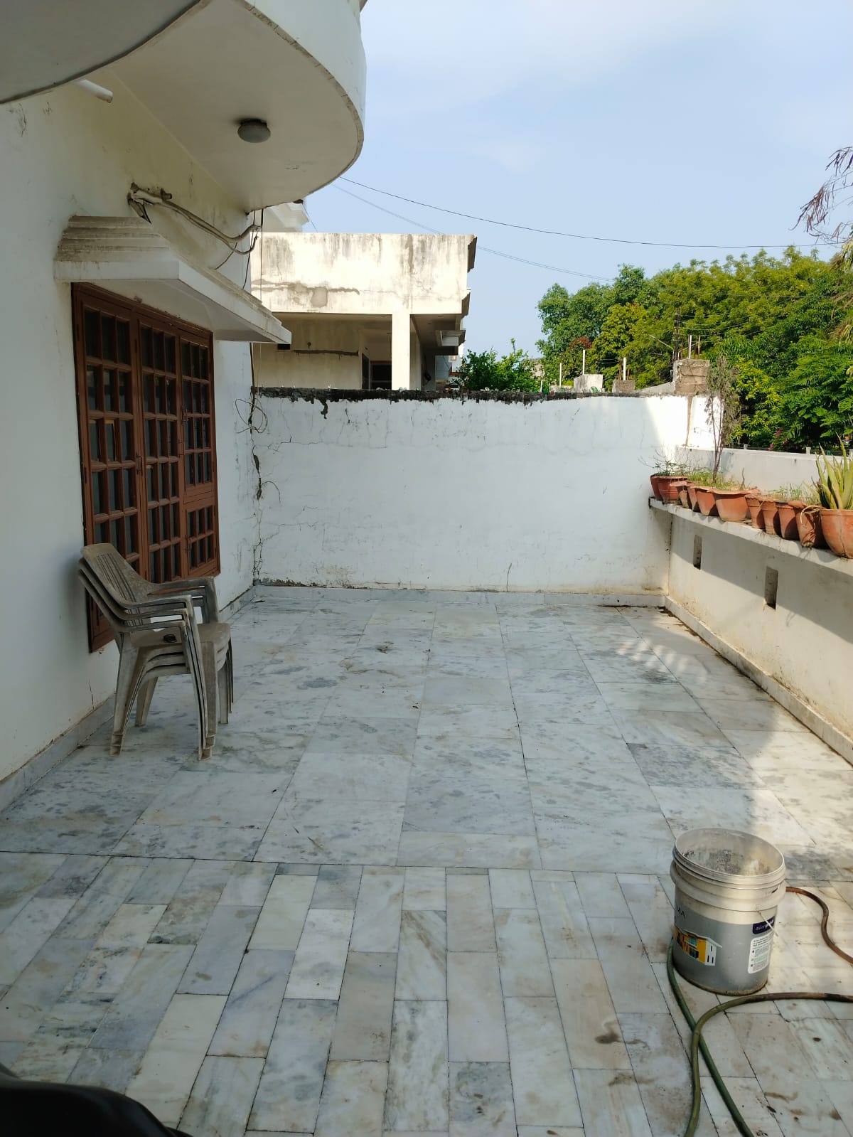 2BHK house is available for rent in South City, Raebareli Road,