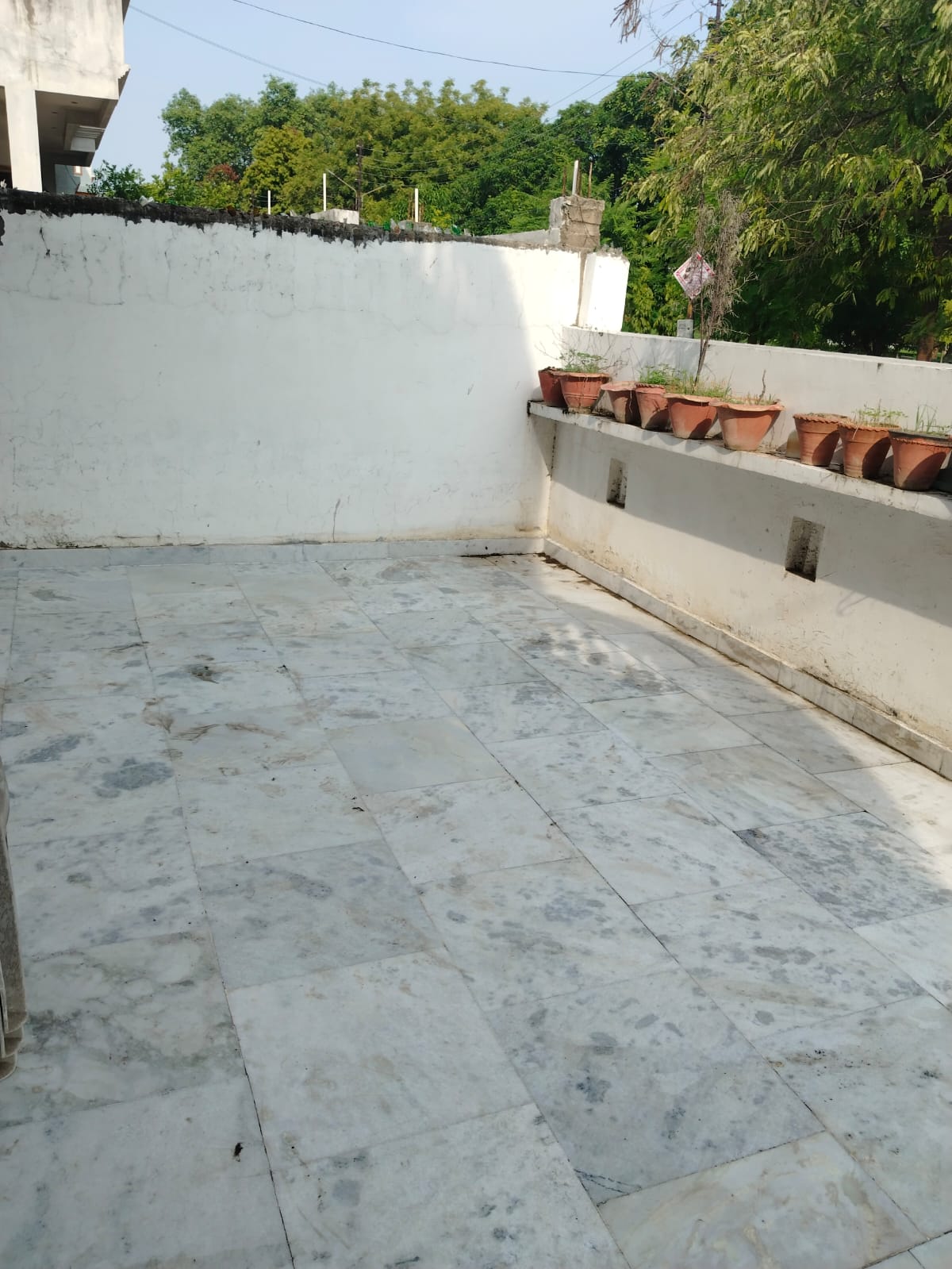 2BHK house is available for rent in South City, Raebareli Road,