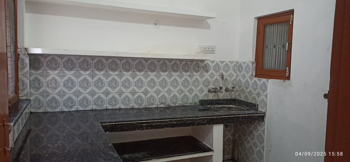 2BHK Independent Floor for rent to Government, PSU, Bank and Corporate employees only with small family