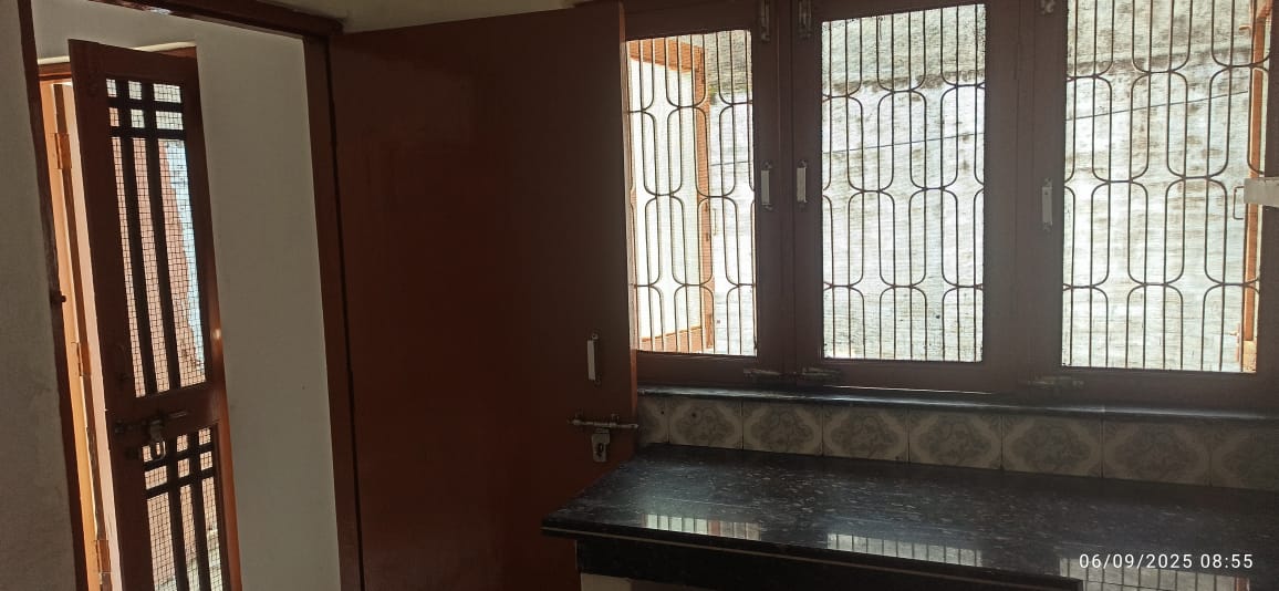 2BHK Independent Floor for rent to Government, PSU, Bank and Corporate employees only with small family