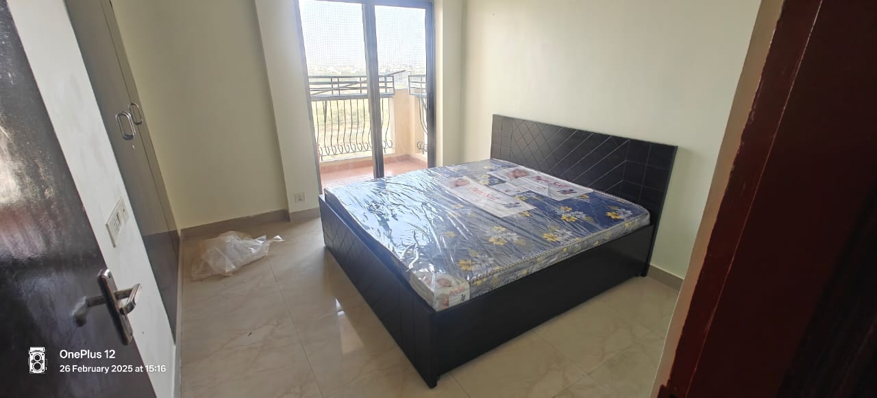 3BHK Fully Furnished appartment in Eros Sampoornam, sector 2, greater noida