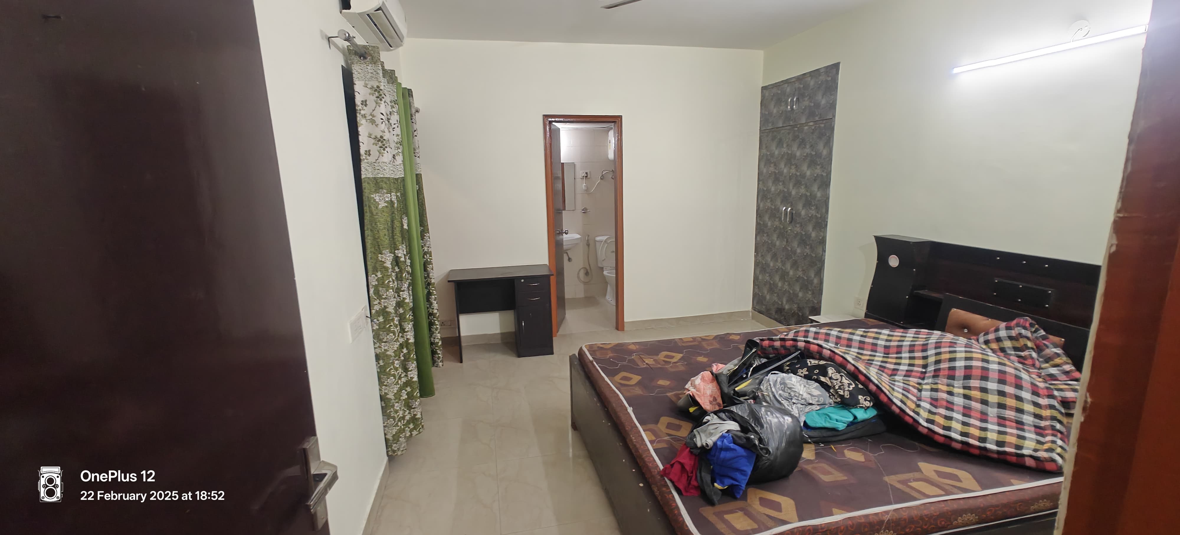 3BHK Fully Furnished appartment in Eros Sampoornam, sector 2, greater noida