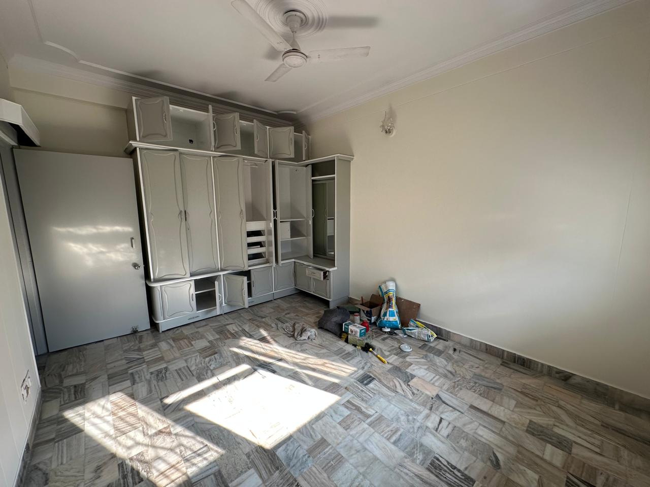 3 BHK Flats for Rent in University Road, Lucknow