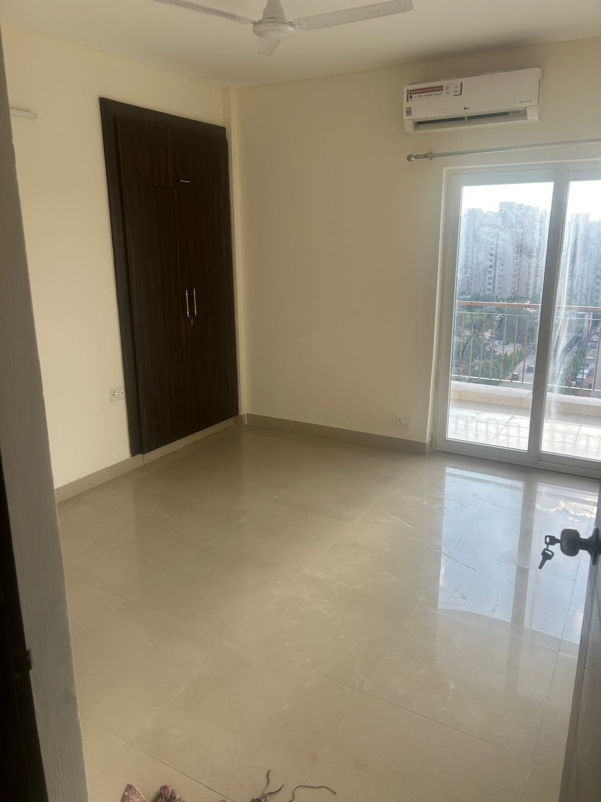 3 BHK Flats for Rent in Sector 93, Gurgaon