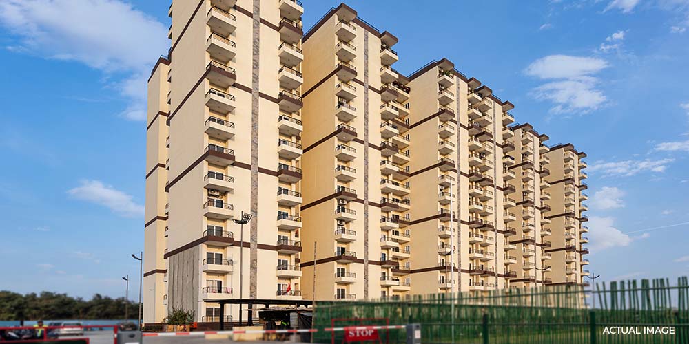 Flats for Sale in Sushant Golf City: Luxury Living at OKAS Residency