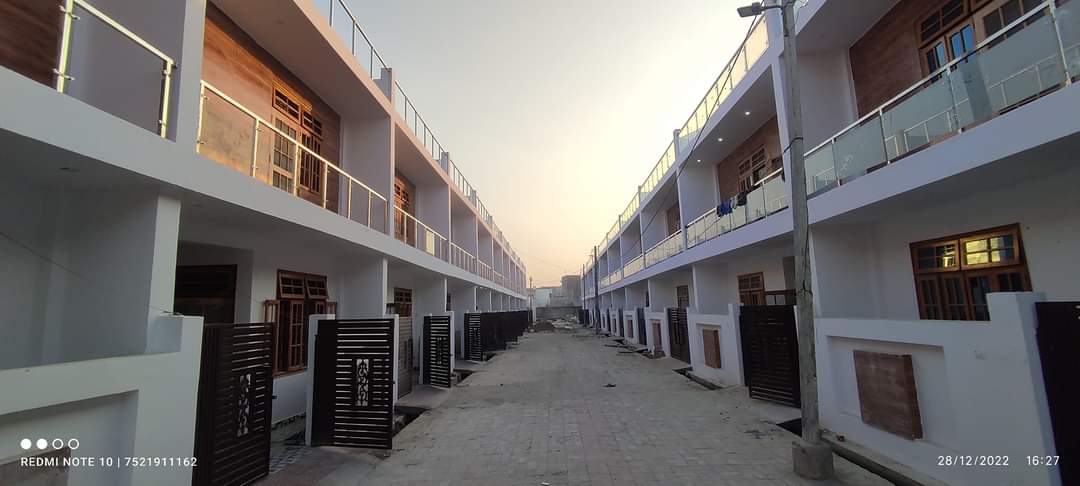 Residential Villa for Sale Amar Shaheed path opposite to Medanta Hospital Lucknow