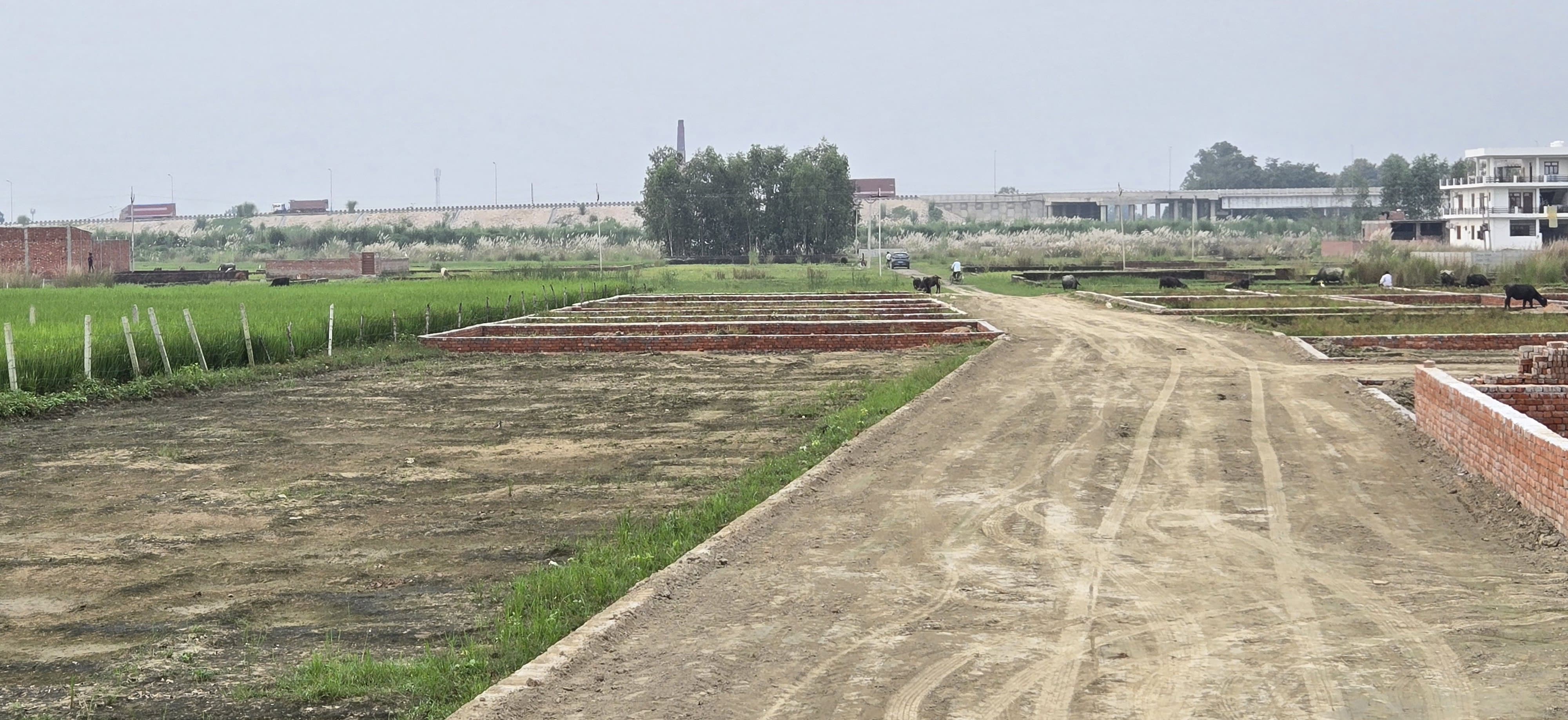 Exclusive Plots for Sale Near Sultanpur Road, Lucknow – Prime Location!