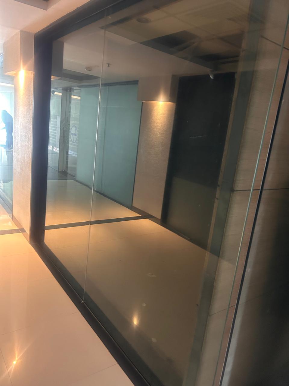 Prime 2046 Sq.Ft. Commercial Space for Lease/Rent in Shalimar Titanium, Vibhuti Khand, Lucknow