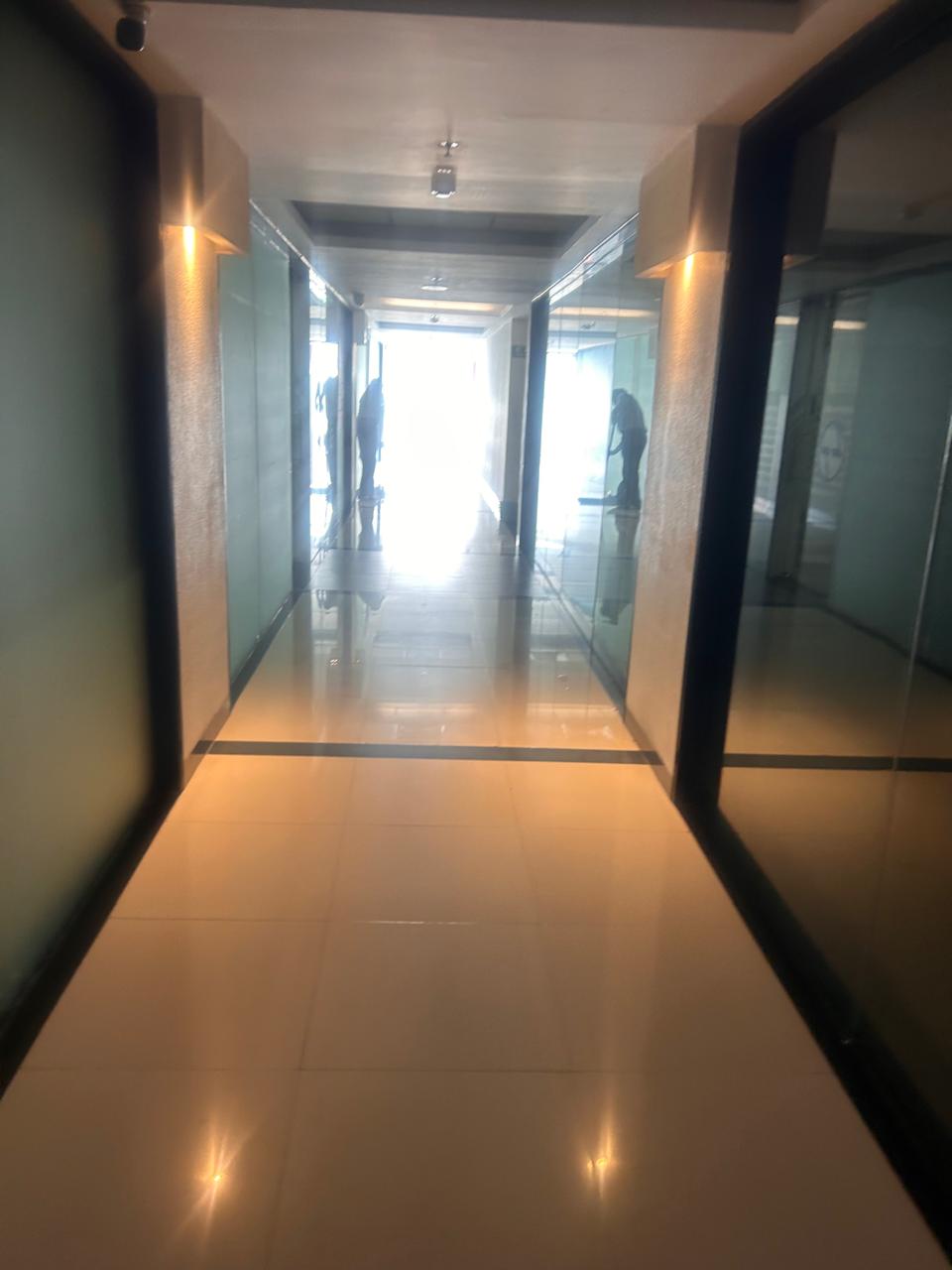 Prime 2046 Sq.Ft. Commercial Space for Lease/Rent in Shalimar Titanium, Vibhuti Khand, Lucknow