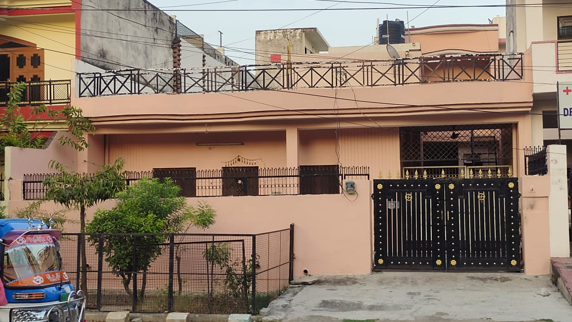 House for Sale on Main Road, Indira Nagar – Ideal for Business