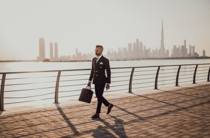 Find Top Real Estate Agents in Dubai: Property Kumbh
