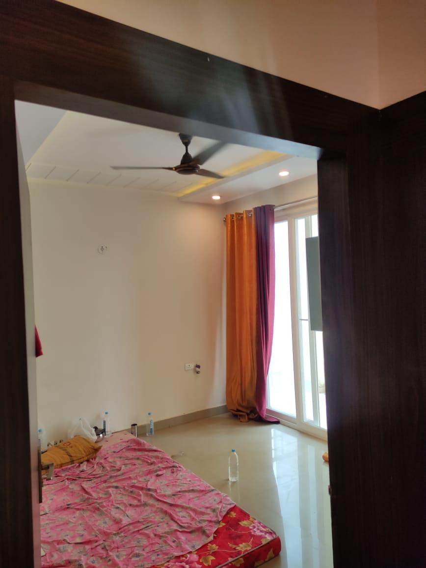 2 BHK Flats for Rent in Lakshya Heights Sushant Golf City Lucknow