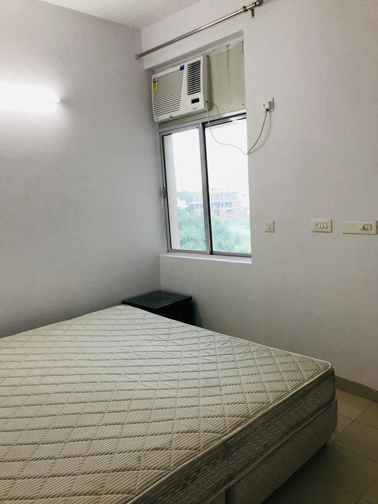 2 BHK Flats for Rent in Sushant Golf City Lucknow