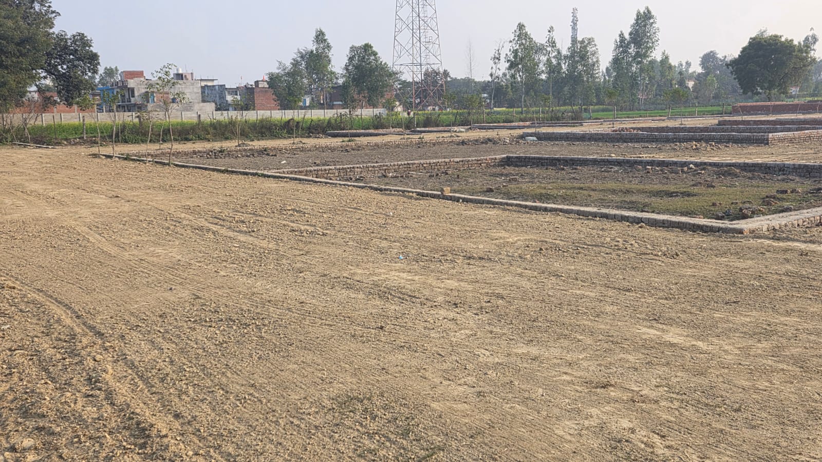 Buy Plots in Sultanpur Road Lucknow 2026