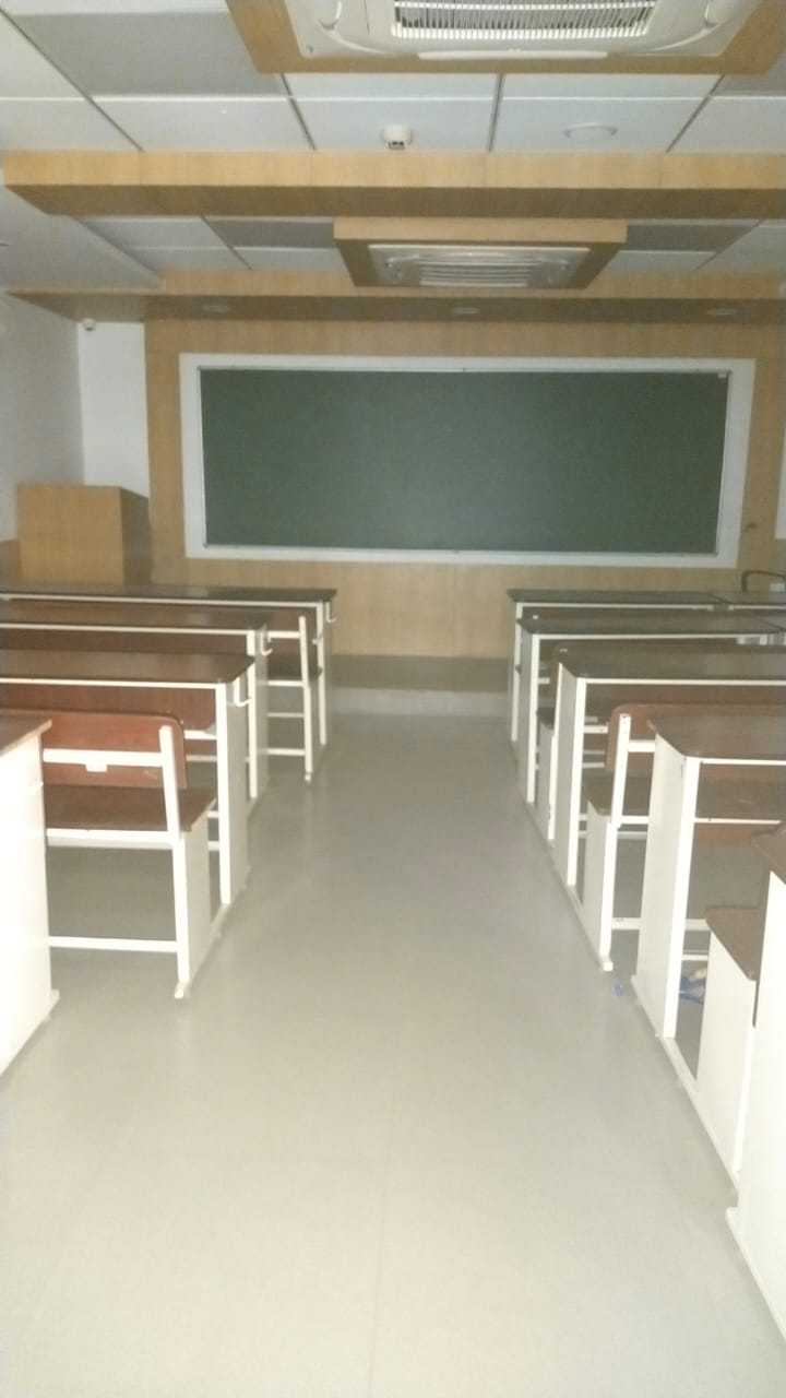 Fully Furnished Space for Lease/Rent in Kapoorthala Lucknow – Ideal for Schools or Coaching Centers