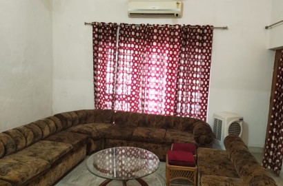 2BHK house is available for rent in South City, Raebareli Road,