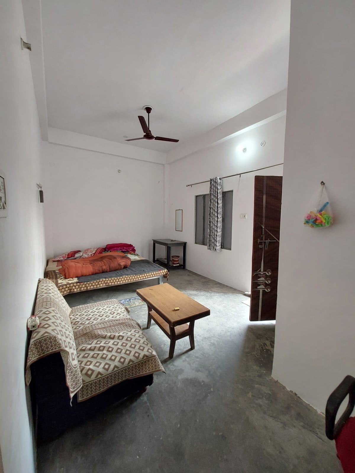 Spacious Home + Warehouse for Rent / Lease – Ideal for Business & Living