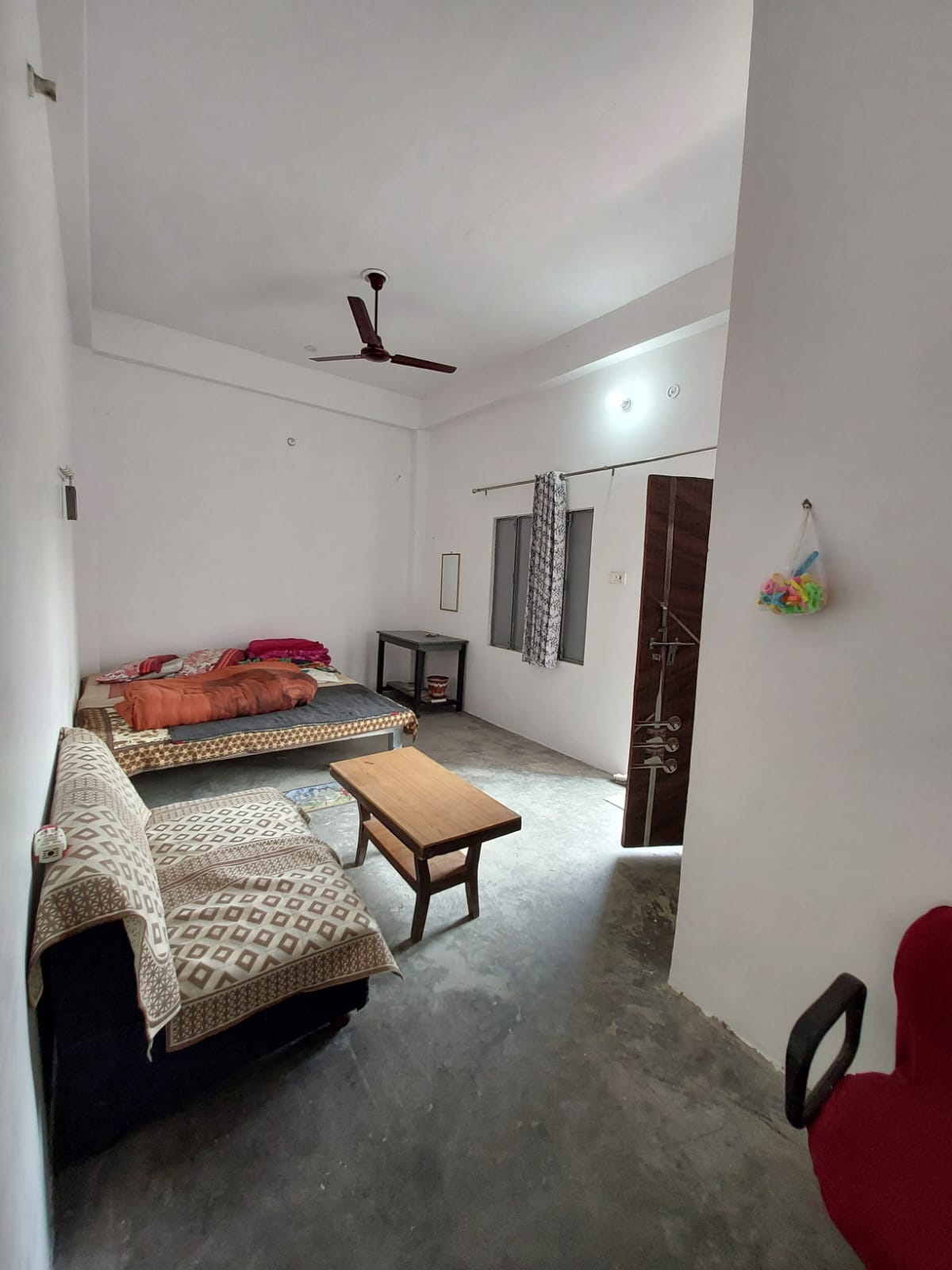 Spacious Home + Warehouse for Rent / Lease – Ideal for Business & Living