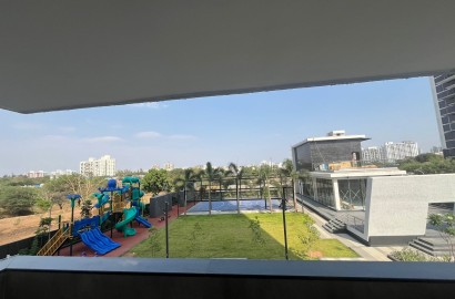 Ready to move new 4BHK of size 2003 carpet area for sale