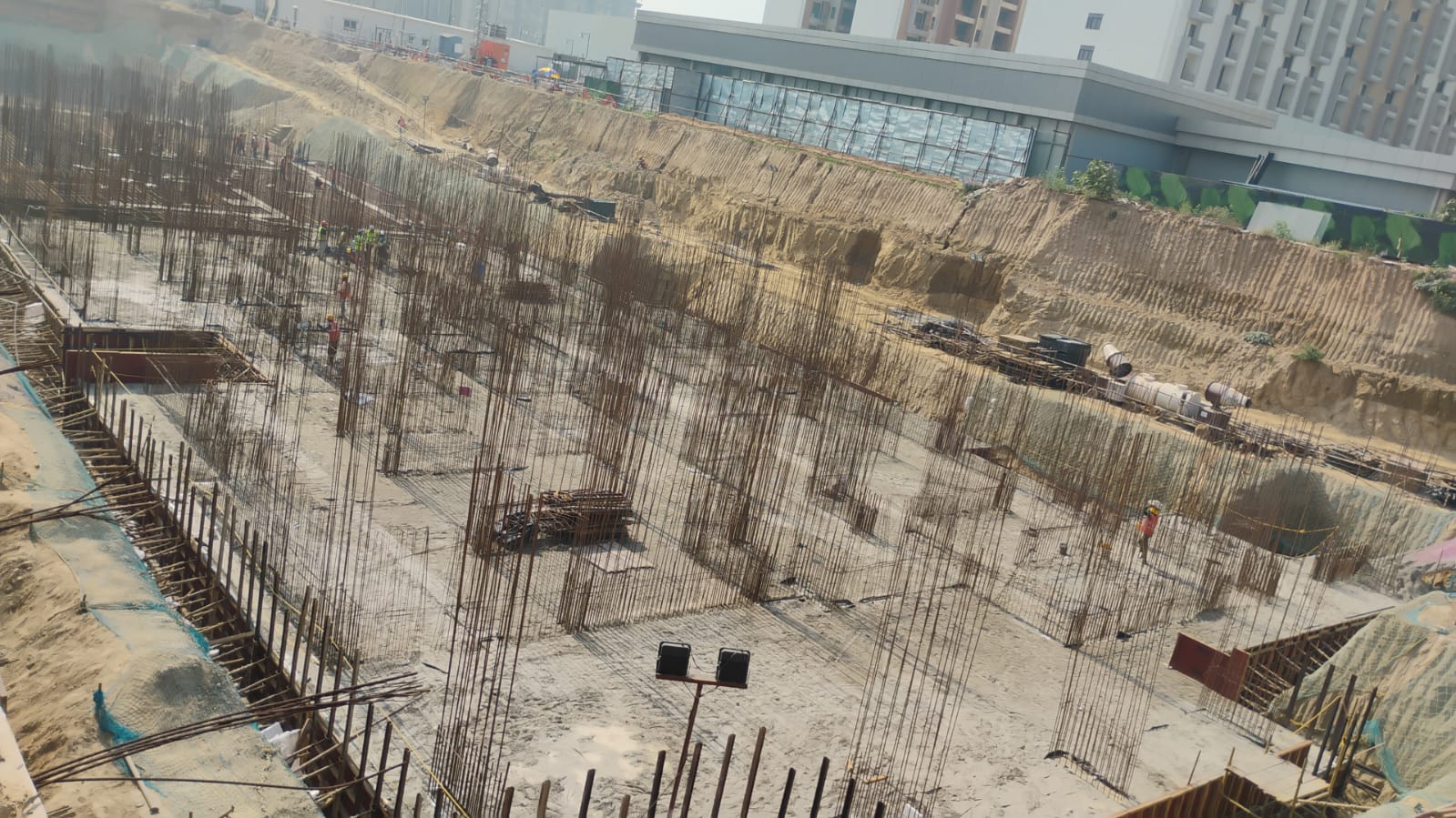 3 BHK Flat for Resale – Godrej Majesty