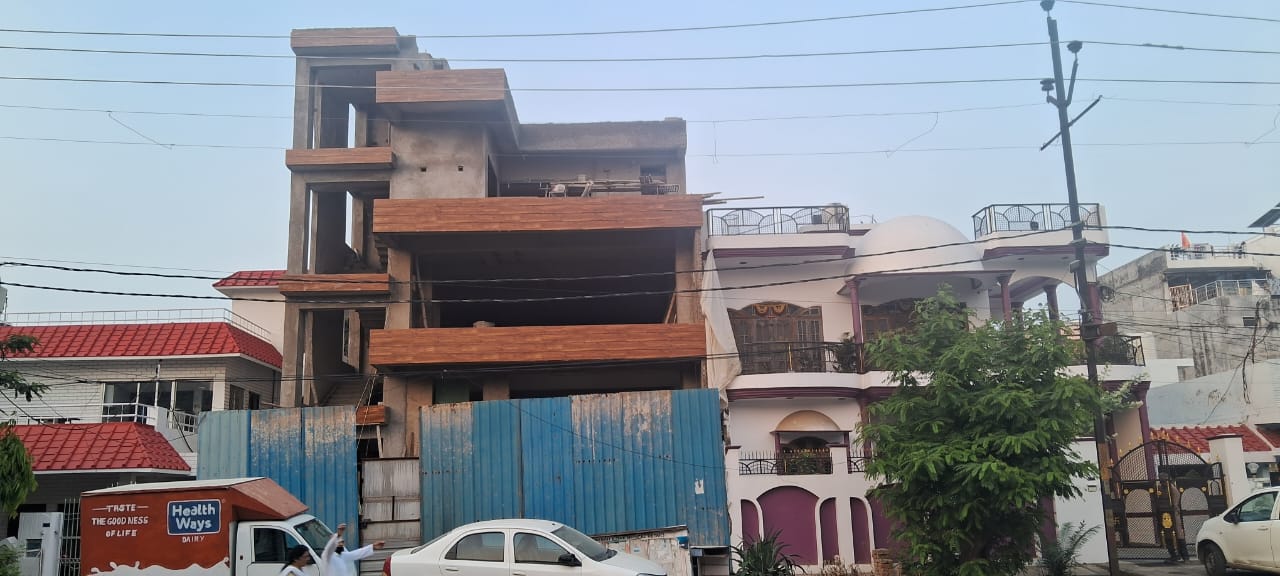 Premium Commercial Space for Lease/Rent in Vikas Nagar Lucknow