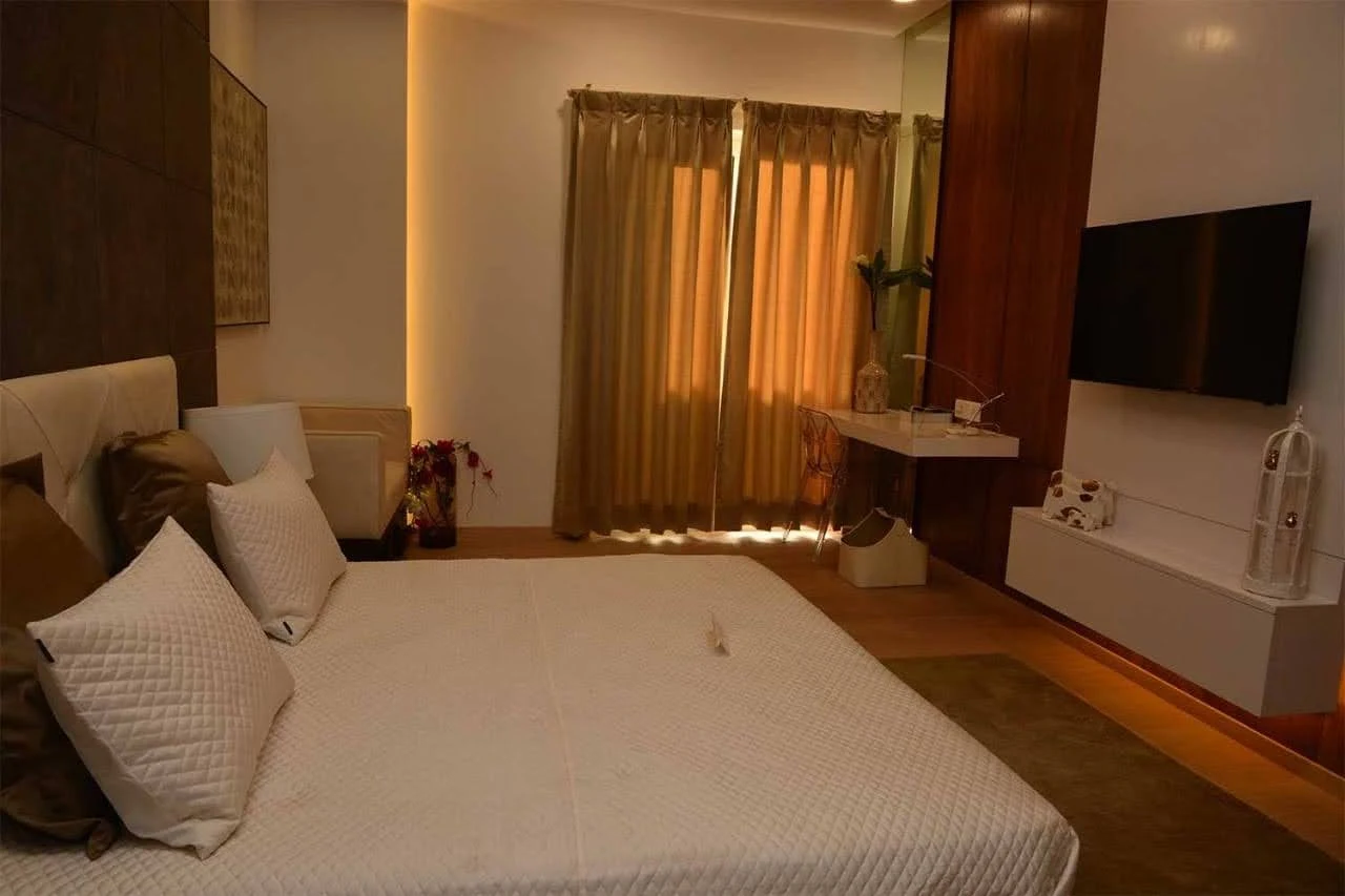 4 BHK Flats for rent in Oranje Castle, Gomti Nagar Extension Lucknow