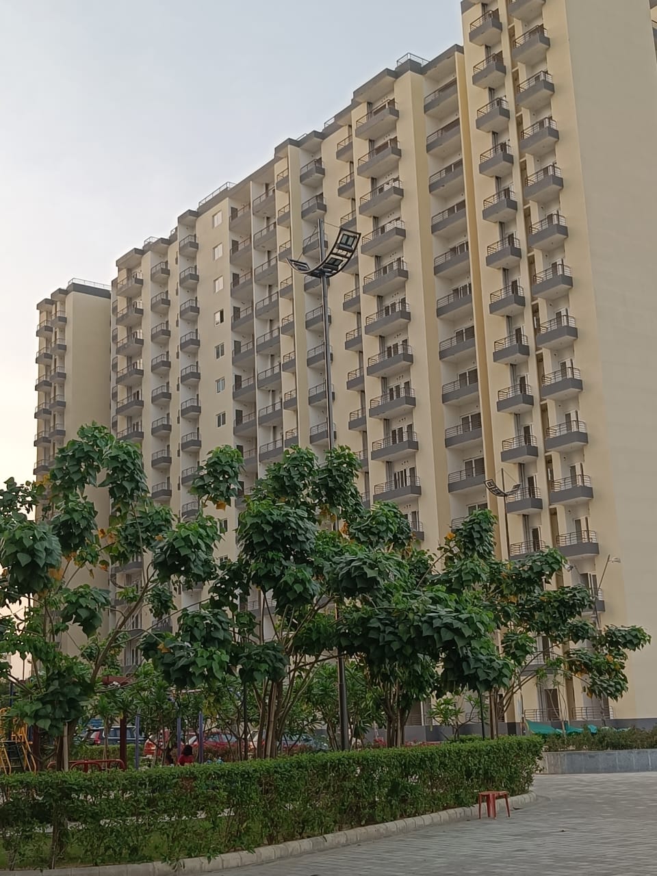 Ready-to-Move 2 & 3 BHK Flats for Sale in Sushant Golf City, Lucknow | Okas Residency