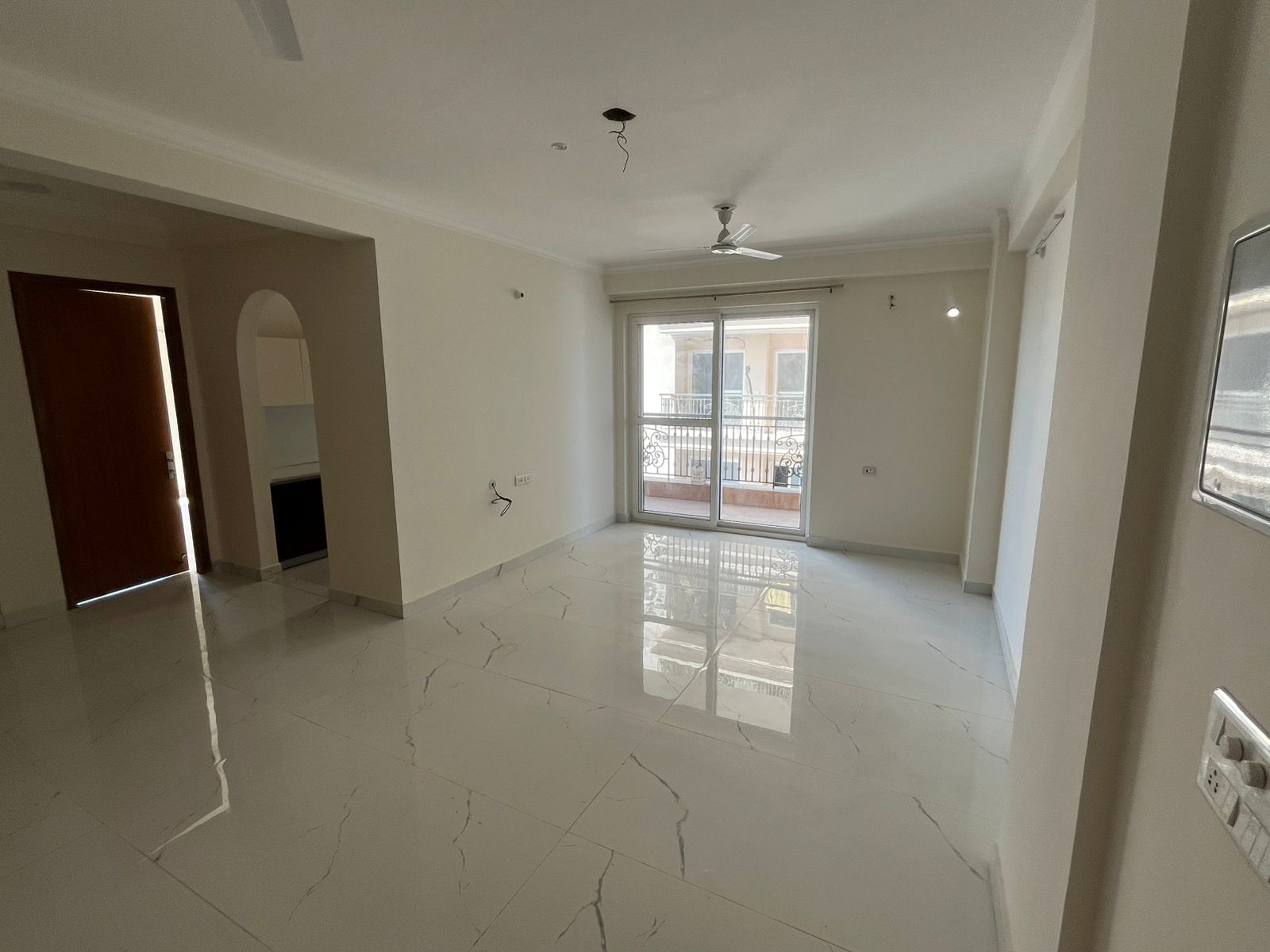 Spacious 3BHK (3T) Flat for Rent in Rohit Heights, Gomti Nagar Extension